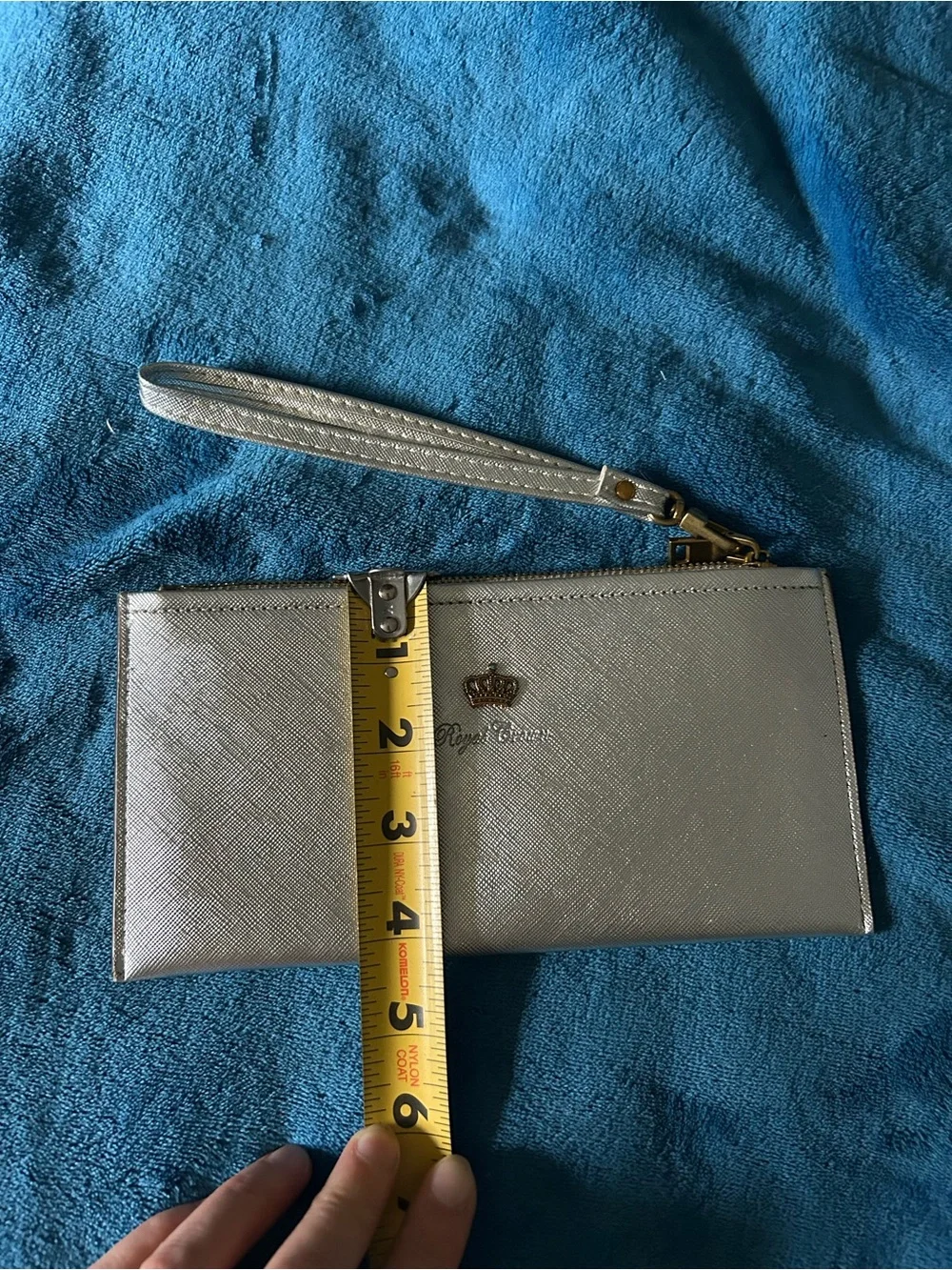 Royal Crown sleek metallic
